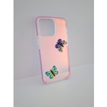 Epro iPhone 15 Pro Max 3 Boyutlu Kabartmalı Dönen Kelebek Tasarımlı Hologram Desenli Kaliteli Kılıf