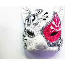 Urfakent Pembe Renk Işlemeli Seramik Malzemeden Imal Venedik Kedi Model Magnet