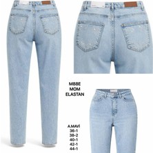 Miss Poem Kadın Açık Mavi Yüksek Bel Arka Cep Taş Detaylı Mom Fit Jean Pantolon