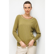 Desen Triko Kadın Sıfır Yaka Yakası Iki Renkli Işlemeli Taşlı Penye Bluz 26848 Haki