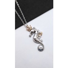 Serenity Kral Deniz Atı Çelik Kolye