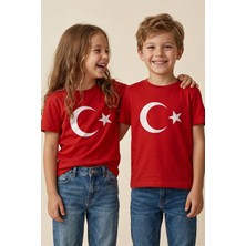 Zuzunga Türk Bayrağı Baskılı Kırmızı Renk T-Shirt