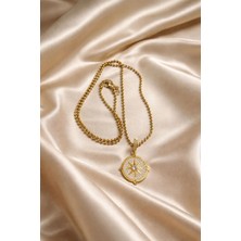 Ascera Pusula Figürlü Kolye – 316L Çelik Altın Renk Kararmayan Kadın Model