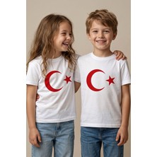 Zuzunga Türk Bayrağı Baskılı Beyaz Renk T-Shirt