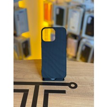 Avcı Teknoloji Market iPhone 16 Pro Max Uyumlu Kaymaz Tırtıklı Dokulu Mat Kılıf