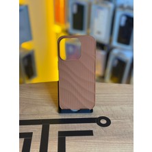 Avcı Teknoloji Market iPhone 15 Pro Uyumlu Kaymaz Tırtıklı Dokulu Mat Kılıf