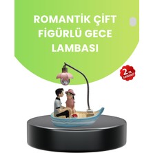 Calperia Oturan Çift Figürlü LED Masa Lambası Romantik Hediye - Lisinya