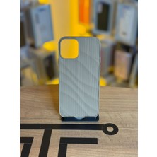 Avcı Teknoloji Market iPhone 12 Uyumlu Kaymaz Tırtıklı Dokulu Mat Kılıf