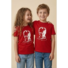 Zuzunga Atatürk Baskılı Kırmızı Renk T-Shirt