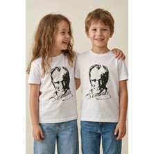 Zuzunga Atatürk Baskılı Beyaz Renk T-Shirt