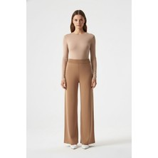 Mizalle Geniş Paça Lastikli Camel Triko Pantolon