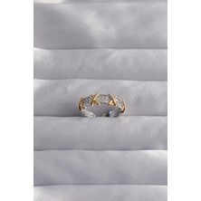 Evyora Pirinç Ayarlamalı Gümüş Renk Zirkon Taşlı Xoxo Model Yüzük