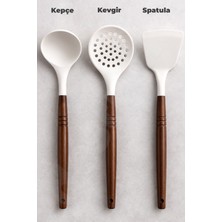 Destpak 3 Parça Silikon Servis Seti - Akasya Saplı Kevgir, Kepçe ve Spatula - Yanmaz Yapışmaz Set