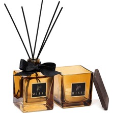 Missi Simple Luxe Collection-Oud Vanilya Oda Kokusu ve Mumluk Seti