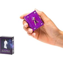 Star Wars: The Tiny Book Of Legendary Women (Geeky Gifts For Women)