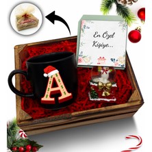 As Gift Mini Kasa Içerisinde Kar Küresi & Kişiye Özel Siyah Kupa Hediye Seti
