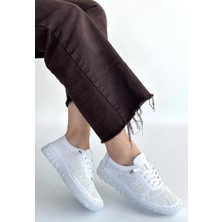 Mesga Butik Omma Beyaz Deri Lazerli Bağcıklı Spor Ayakkabı