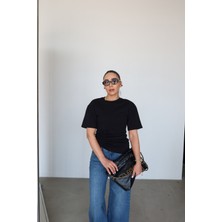 Özge Özgenç Omuzu Vatkalı Önü Büzgülü Bluz