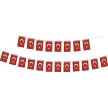 Muka Ipli Kağıt Türk Bayrağı  Küçük Boy 10x6cm*3,5 metre 40 Lı x 10 Paket 400 Adet ( 1 Paket Içi 40 Adet)