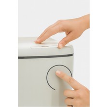 Eco Lounge 20 Litre Sensörlü Açıp Kapanan Akıllı Teknolojik Çöp Kovası 4 Pil Yanında