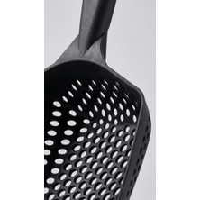 Eco Lounge Kedi Kumu Eleme Küreği, Dar Tacaklı ve Ergonomik Tasarımıyla Temizlik Için Uygun