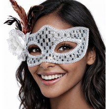 Ttt Gümüş Renk Tüylü Balo Maskesi