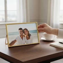 Auren Metal Masaüstü Resim Çerçevesi (15X20 Cm) Gold – Çerçeve, Modern Altın Renk Tasarım