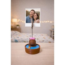 Three Dittle Birds Kapibara Spa Keyfi Fotoğraf ve Not Tutucu – Klipsli Masaüstü Notluk