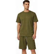 İnce Moda Giyim Erkek Oversize Tişört & Şort Takım – Nakış Detaylı, Premium Kumaş (Kahverengi / Bej / Haki)