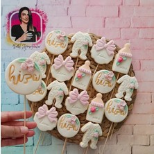 Tatlı Armağanlar Çubuklu Isimli Yenidoğan Baby Temalı Karışık Butik Kurabiye - 20 Adet