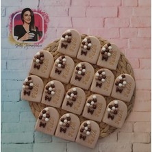 Tatlı Armağanlar Kahverengi Gold Isimli Doğum Gününe Özel Butik Kurabiye - 20 Adet