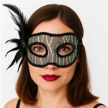 Çerçici Siyah Renk Yandan Tüylü Pul Payet Işlemeli Parti Maskesi 23X12 cm