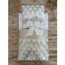 Uravas Store Yenidoğan Incisi Tül Işlemeli Pamuklu Fiyonklu Kundaklı Lüks 3lü Alt Açma Seti