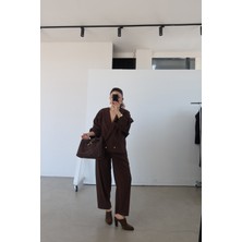 Özge Özgenç Yumuşak Dokulu Ceket Pantolon Takım
