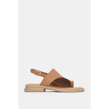 Selin Shoes Velrisa Hakiki Deri Parmak Arası Gold Aksesuar Detaylı Kadın Sandalet- Taba