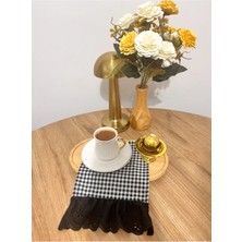 Nurgita Home Siyah Beyaz Pötikare Fırfırlı Kahve Sunum Peçetesi | Dekoratif Masa Örtüsü & Kahve Yanı Sunumluk