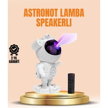 Kullanışlı Bluetooth ve Dahili Ses Özellikli Astronot Projeksiyon Lambası Modern