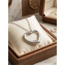 Zerium Pure Heart – Saf Kalp Temalı 316L Çelik Kadın Şık Kolye Gümüş Renk