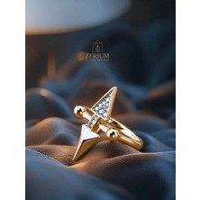 Zerium Rose Radiance: Xuping Taşlı Üçgen Formlu Çelik Kadın Yüzük 316L