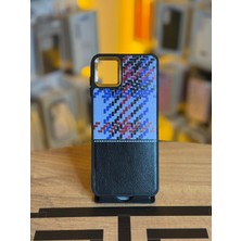Avcı Teknoloji Market Samsung A04 Uyumlu Piksel Desenli ve Deri Detaylı Premium Stil Kılıf