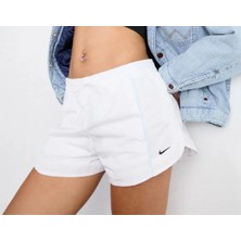 Nike Windrunner Women's Mid-Rise 5cm " Woven Shorts Beyaz Kadın Şort FV7500-100