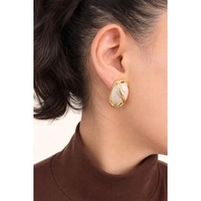 Ascera Beyaz Kristal Taşlı 316L Çelik Küpe – Altın Renk Kararmayan Modern Kadın Küpesi