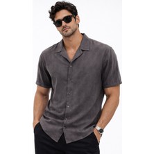 Erkek Kısa Kollu Düğmeli Gömlek – Oversize Rahat Kalıp Yazlık Şık Model