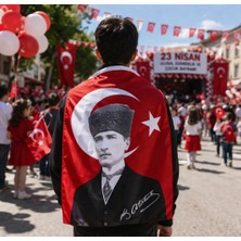 Herşey Nota Atatürk Resimli Kalpaklı Türk Bayrağı 100X150 cm – Büyük Boy Balkon, Tören ve Özel Gün Bayrağı