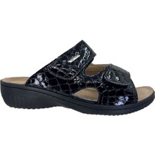 Ortopedia Kadın Deri Terlik Tabanı Çıkan 1303 - Siyah Mısır Kroko