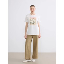 LC Waikiki Lcw Everyday Ekru Bisiklet Yaka Çiçek Baskılı Kadın Body