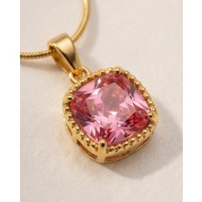 Mervan Takı Kare Kesim Pembe Taşlı Çelik Kolye