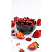 Yuvadan Dilimlenmiş Çilek Kurusu - 100 gr | Atıştırmalık Meyve Cipsi