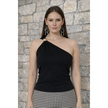 Kadın Doubleface Yumuşak Doku Tek Omuz Gold Metal Detaylı Bluz