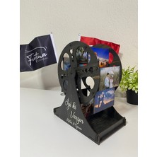 Fırtına Armağan Kişiye Özel 16 Fotoğraflı Aşk Dönme Dolap Fotoğraf Çerçevesi – Ahşap Fotoğraflık | Romantik Hediye